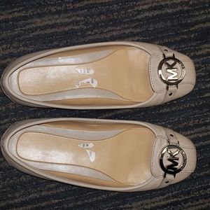 Michael kors flats